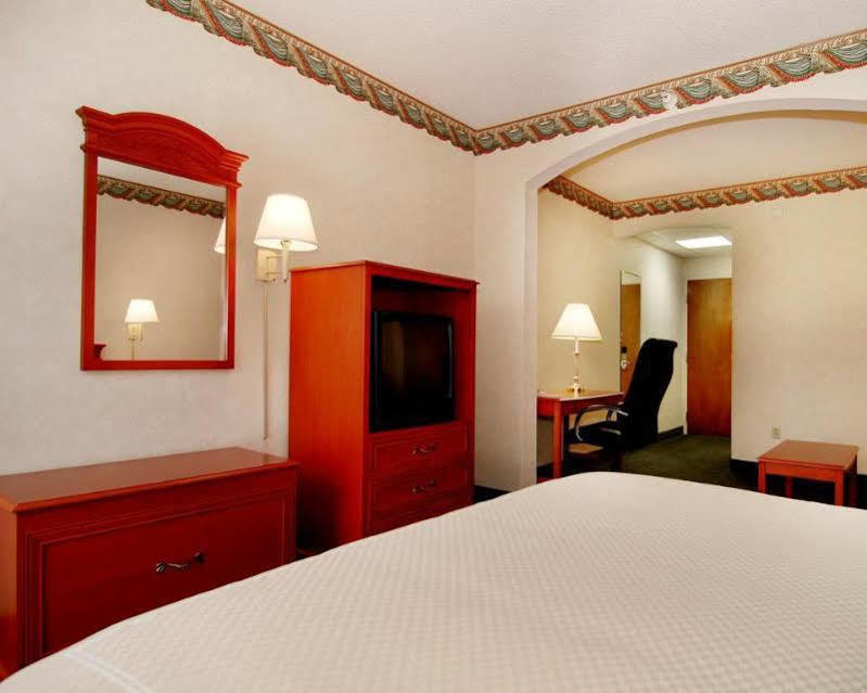 לבנון Comfort Suites מראה חיצוני תמונה