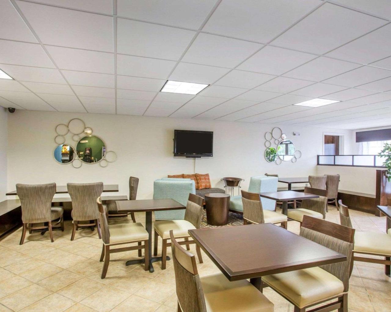 לבנון Comfort Suites מראה חיצוני תמונה